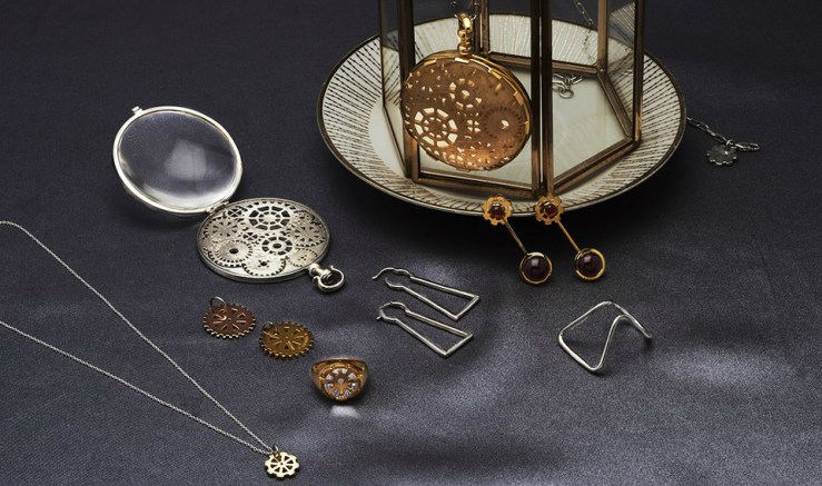 best singapore fashion brands CARRIE K ALICE JEWELLERY