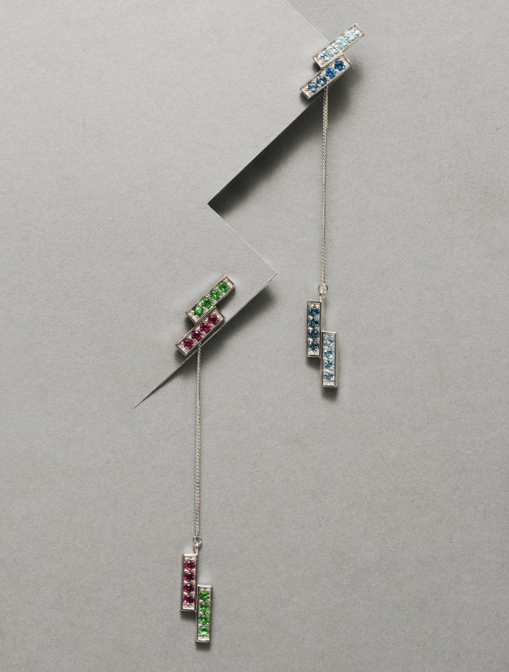 singapore jeweller carrie k heritage fine jewellery collection Heritage Ear Drops