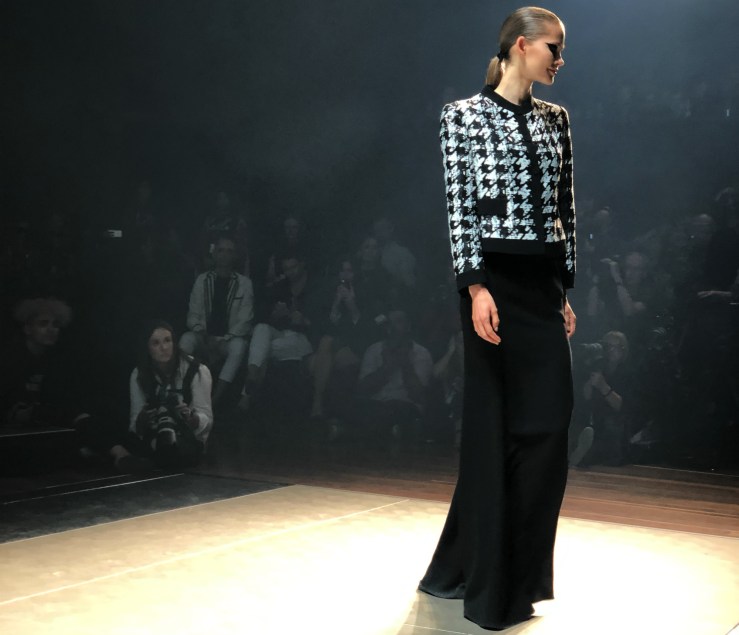 A Classic Carla collection 6 houndstooth