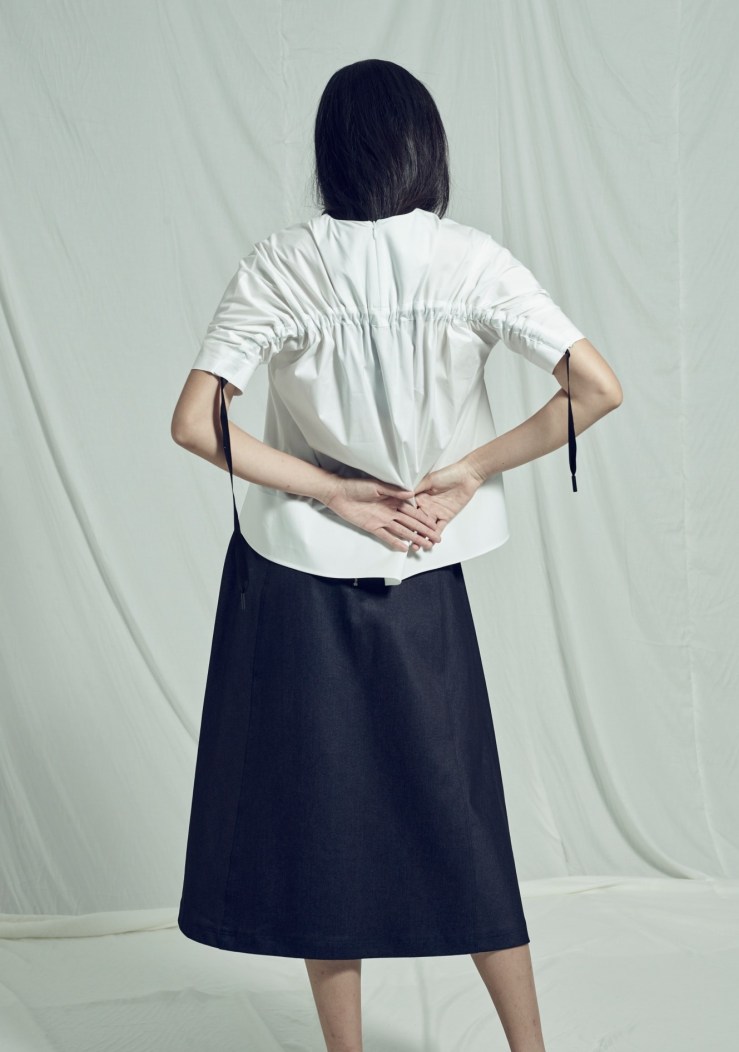 vetyver images female